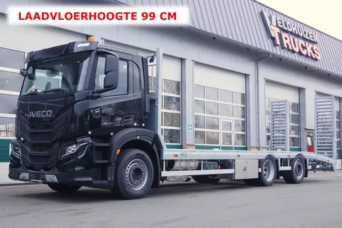 Iveco 31,5-tons Oprij S-Way 9,0 m. Veldhuizen