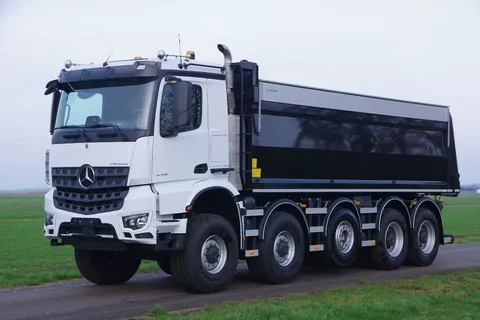 Mercedes-Benz Arocs 5048 10x8 50-ton midlift met Hyva kipper