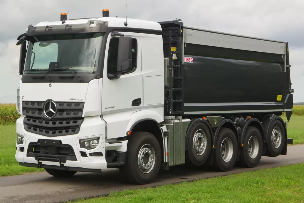 Mercedes-Benz Arocs 4648 10x4/6 Quadro met Tibeg achteroverkipper