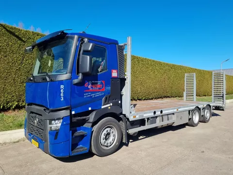 Renault T380 oprij Renault 29-85 GERESERVEERD