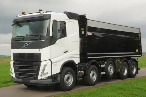 Volvo FH 460 49-tons 10x4 midlift met Tibeg kipper
